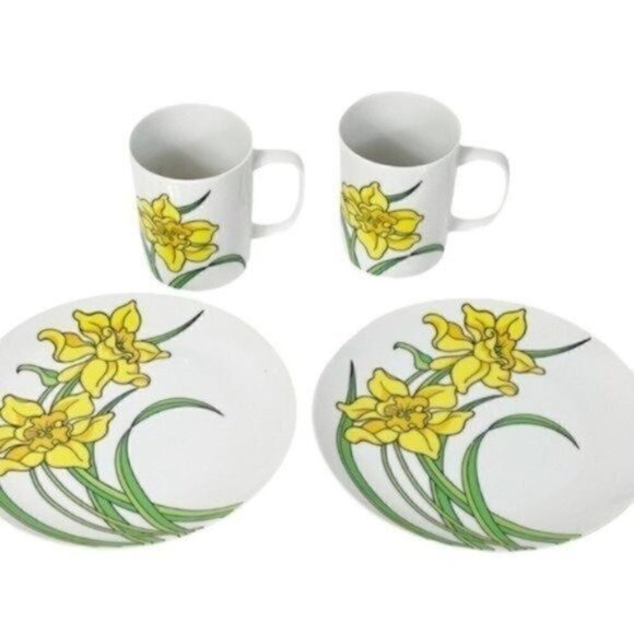 Fitz and Floyd Variations Daffodils 2 plates & 2 mugs set 1979 vintage - Picture 1 of 14